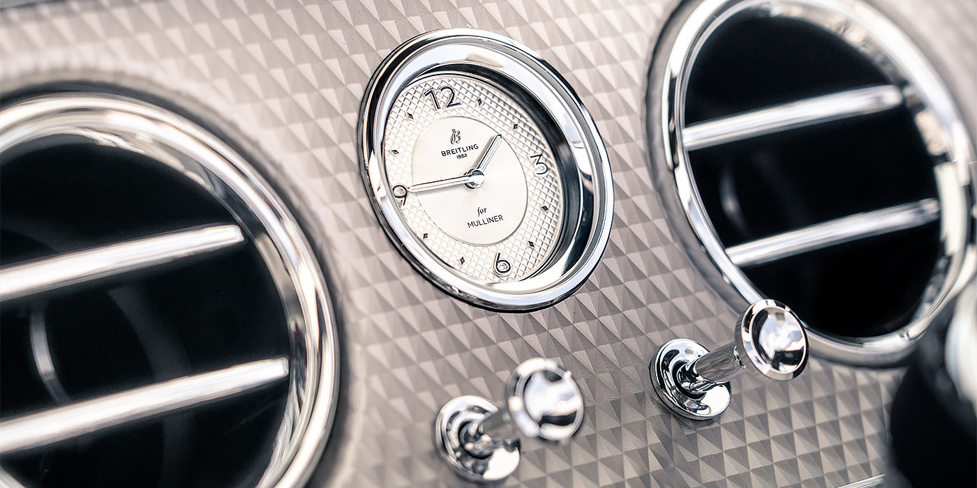 Exclusive Cars Vertriebs GmbH Bentley Continental GTC Mulliner convertible diamond turned aluminium veneer close up