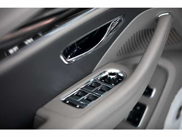 30:Bentley Flying Spur S V8, Limousine, Silver Tempest, Exclusive Cars Vertriebs GmbH