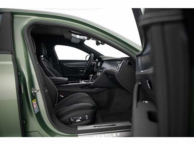 13:Bentley Flying Spur Speed V8 Hybrid, Saloon, Alpine Green, Exclusive Cars Vertriebs GmbH