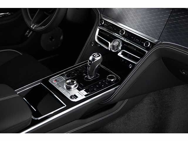 18:Bentley Flying Spur Speed V8 Hybrid, Saloon, Alpine Green, Exclusive Cars Vertriebs GmbH