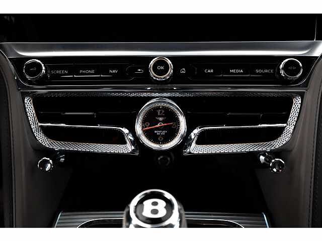 24:Bentley Flying Spur S V8, Limousine, Silver Tempest, Exclusive Cars Vertriebs GmbH