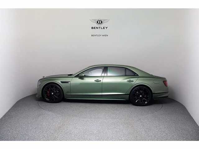 46:Bentley Flying Spur Speed V8 Hybrid, Saloon, Alpine Green, Exclusive Cars Vertriebs GmbH