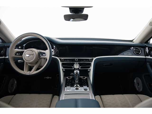 24:Bentley Flying Spur Mulliner V8 Hybrid, Saloon, Light Sapphire, Exclusive Cars Vertriebs GmbH