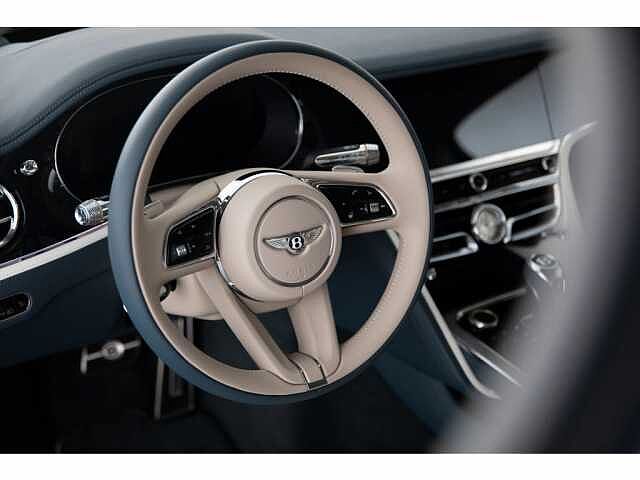 7:Bentley Flying Spur Mulliner V8 Hybrid, Saloon, Light Sapphire, Exclusive Cars Vertriebs GmbH