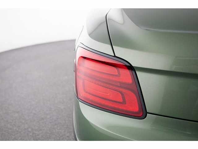 12:Bentley Flying Spur Speed V8 Hybrid, Saloon, Alpine Green, Exclusive Cars Vertriebs GmbH