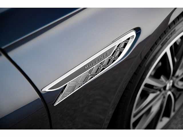17:Bentley Flying Spur Mulliner V8 Hybrid, Saloon, Light Sapphire, Exclusive Cars Vertriebs GmbH
