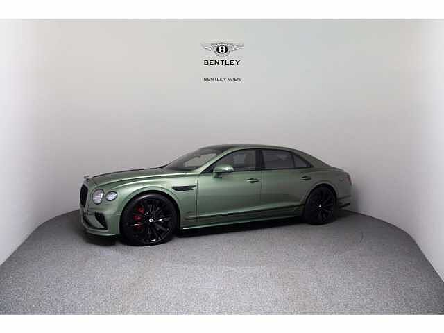 44:Bentley Flying Spur Speed V8 Hybrid, Saloon, Alpine Green, Exclusive Cars Vertriebs GmbH