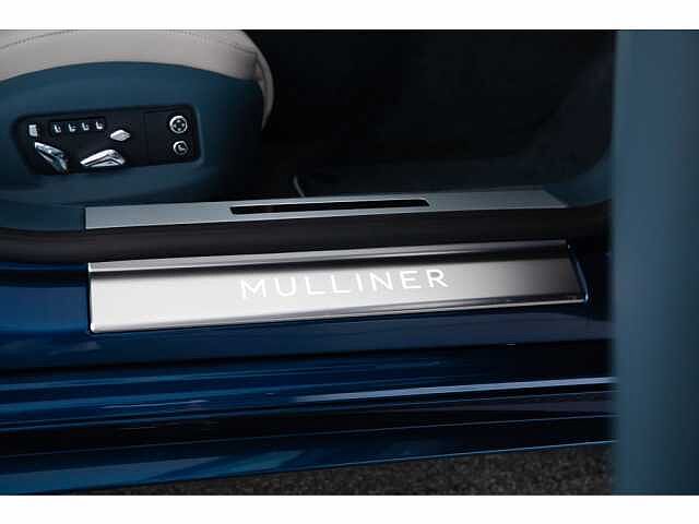 44:Bentley Flying Spur Mulliner V8 Hybrid, Saloon, Light Sapphire, Exclusive Cars Vertriebs GmbH