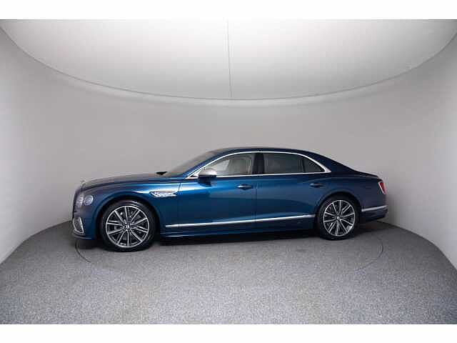 11:Bentley Flying Spur Mulliner V8 Hybrid, Saloon, Light Sapphire, Exclusive Cars Vertriebs GmbH